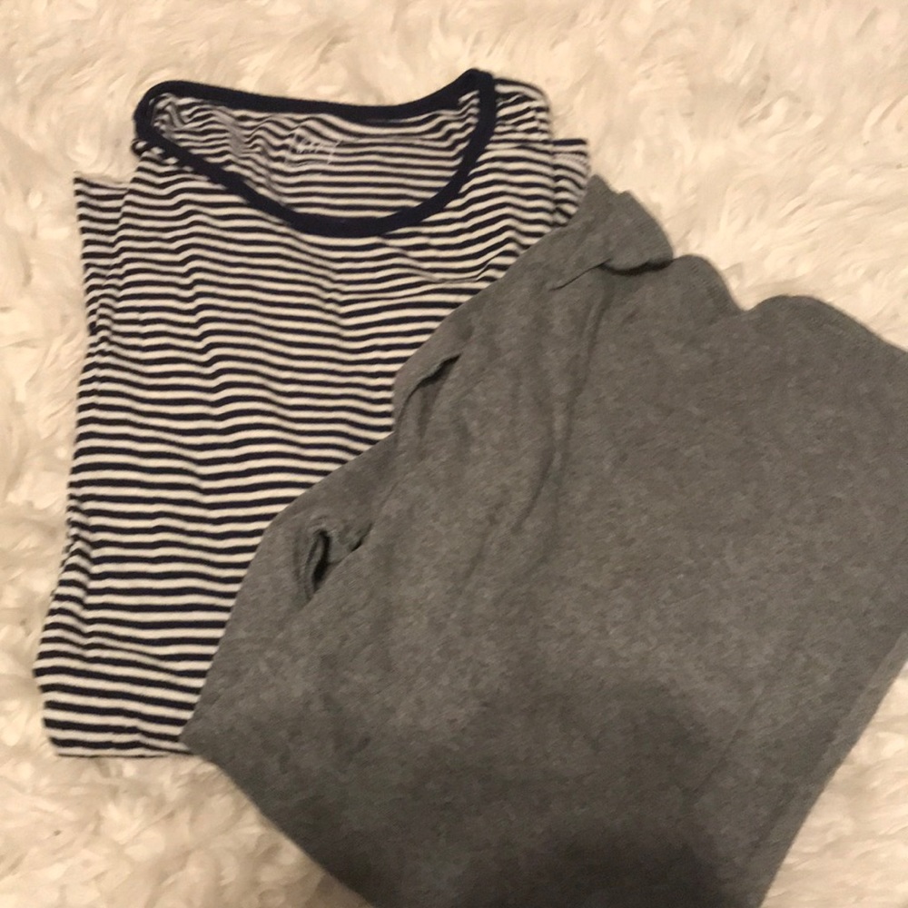 Gap super soft tees-bundle - Picture 2 of 2